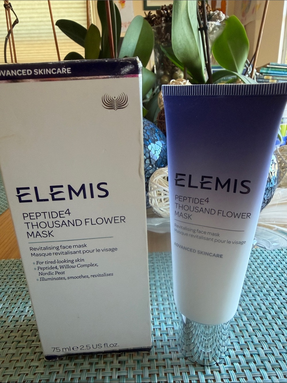 ELEMIS Peptide4 Thousand Flower Mask — White & Purple Gradient Tube